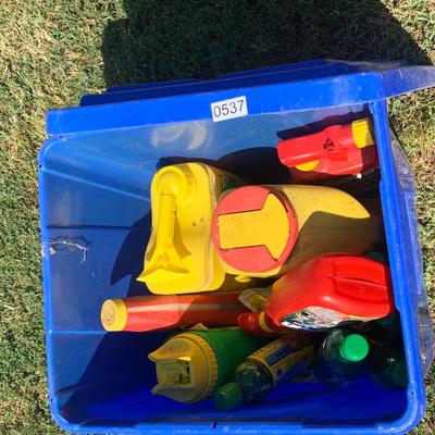 Tub of Lawn/ Garden Fertilizers / Weed Prevent