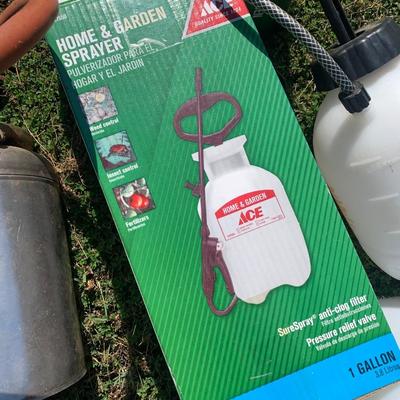 Sprayers Lot