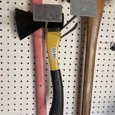 Large Lot - Heavy Duty Axe Lot