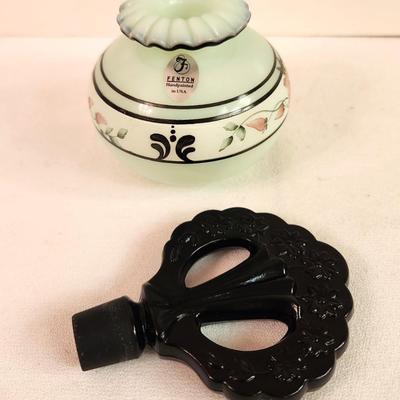 Lot #316 Fenton Perfume Bottle - Unusual Coloration
