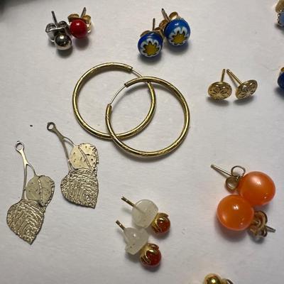 Vintage rings and earrings
