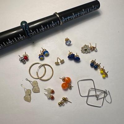 Vintage rings and earrings
