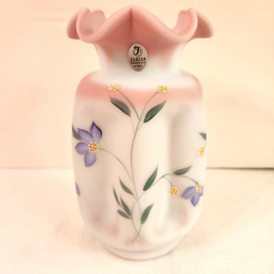 Lot #323 Pretty Fenton Art Glass Vase - Satin Finish