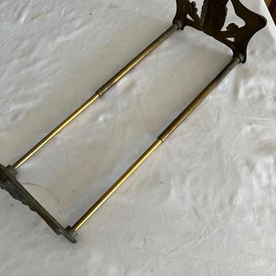 Antique Book Ends & Leather bound Books (LR-RG)