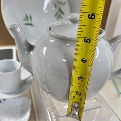Porcelain China Kitchen Lot - Dunoon Hamlets Mugs, Shafford
