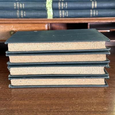 Dickens’ Works Book Collection (LR-DZ)