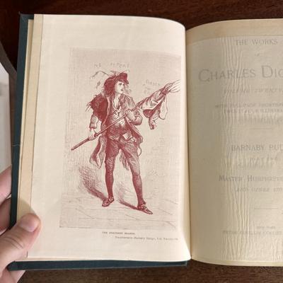 Dickens’ Works Book Collection (LR-DZ)