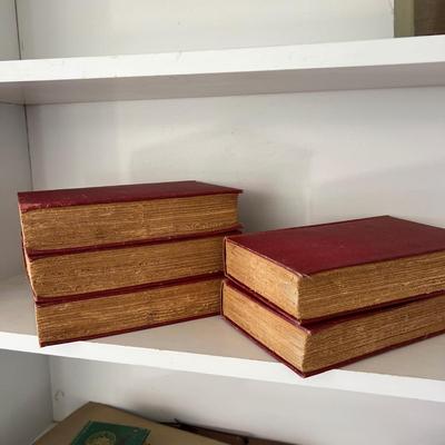 Volume I-IV (1905) The History of The Decline And Fall of the Roman Empire Edward Gibbon (LR-RG)