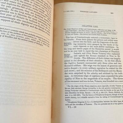 Volume I-IV (1905) The History of The Decline And Fall of the Roman Empire Edward Gibbon (LR-RG)