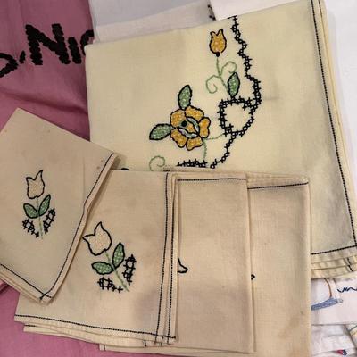 Antique Vintage Embroidered Linens Lot
