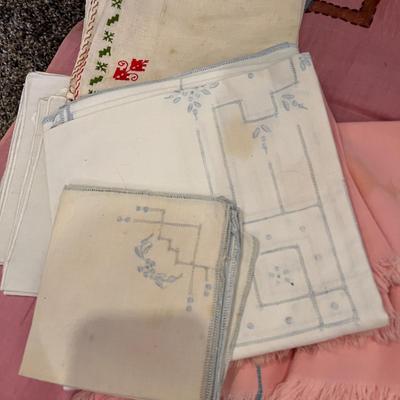 Antique Vintage Embroidered Linens Lot