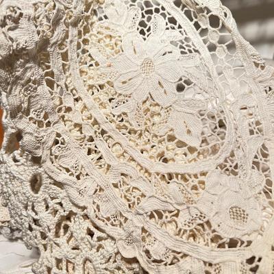 Big Lot Lace, Tattering, Linens