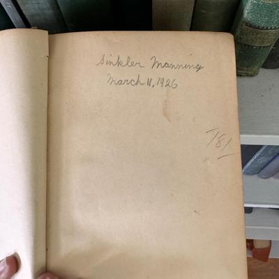 Antique Books in Various Shades of Blue and Green (LR-DZ)