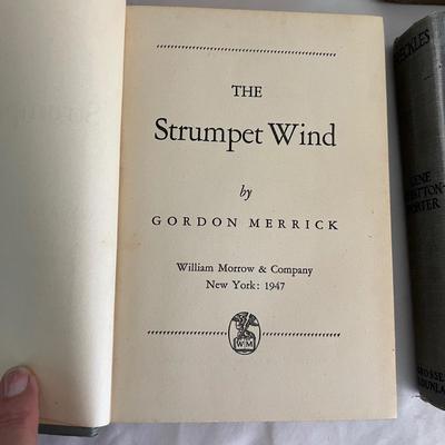 A Dozen Books in Shades of Gray (LR-RG)