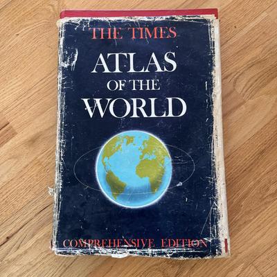 Vintage Travel Books (LR-DZ)