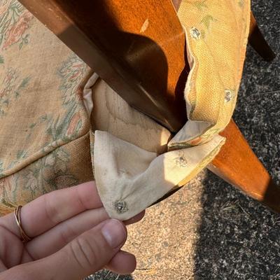 Kindle Furniture Co. Wooden Chair (B1-DZ)