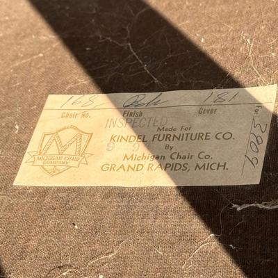 Kindle Furniture Co. Wooden Chair (B1-DZ)