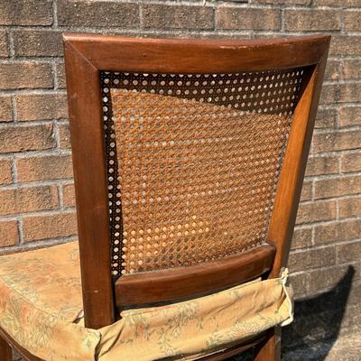 Kindle Furniture Co. Wooden Chair (B1-DZ)