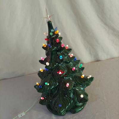 Vintage Lit Ceramic Christmas Tree (P-BBL)