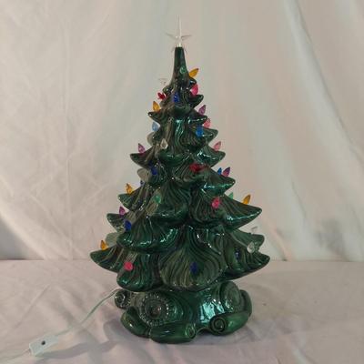 Vintage Lit Ceramic Christmas Tree (P-BBL)