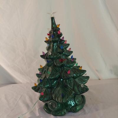 Vintage Lit Ceramic Christmas Tree (P-BBL)