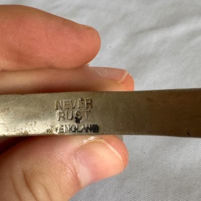 Antique horse bit, spurs, and stirrups (PB-DZ)