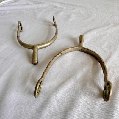 Antique horse bit, spurs, and stirrups (PB-DZ)