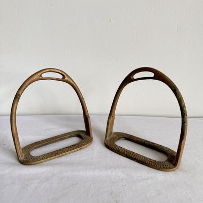 Antique horse bit, spurs, and stirrups (PB-DZ)