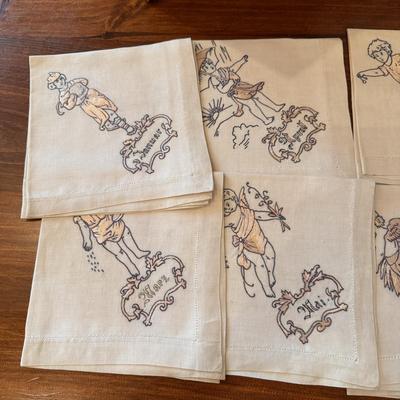 Tablecloths, Cloth Napkins and Placemats (DR-BBL)
