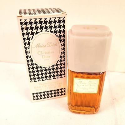 Lot #352 Vintage MISS DIOR Perfume in box