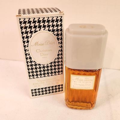 Lot #352 Vintage MISS DIOR Perfume in box
