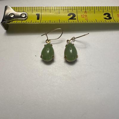 Beautiful vintage jade Stone earrings