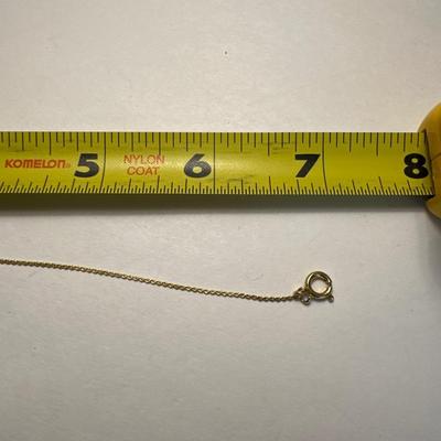 Vintage gold tone dainty bracelet