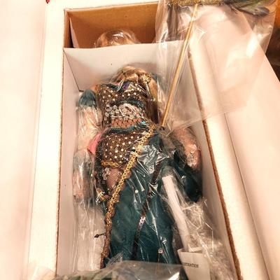Lot #354 Margarita Carnaval in Rio LImited Edition Doll - new in Box