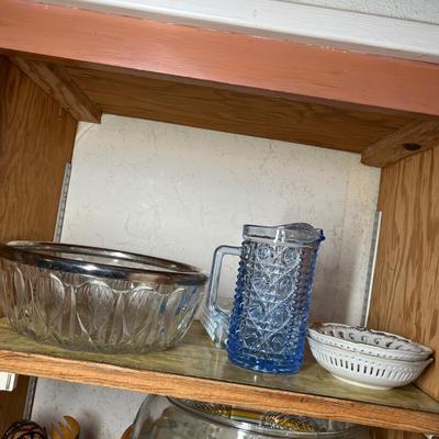 Lot 311 Lot of Bowls & other