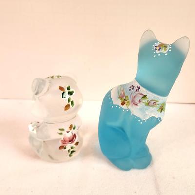 Lot # 359 Lot of 2 Fenton Art Glass Animal Figurines