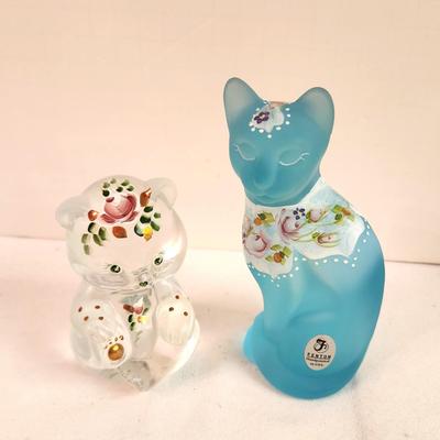 Lot # 359 Lot of 2 Fenton Art Glass Animal Figurines