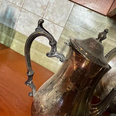 Lot 315 Silverplate group