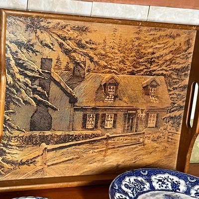 Lot 319 Plates & Tray