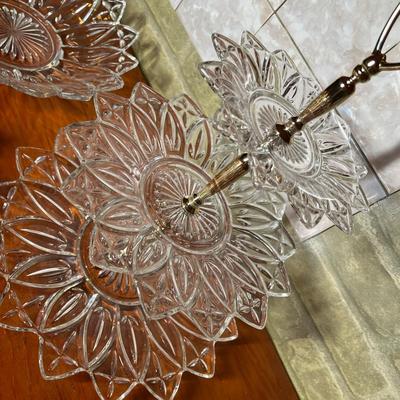 Lot 318 Federal Glass Petalware pattern