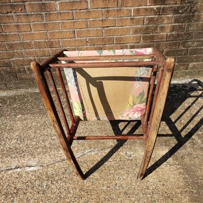Vintage Wooden Rocking Chair (B1-KD)