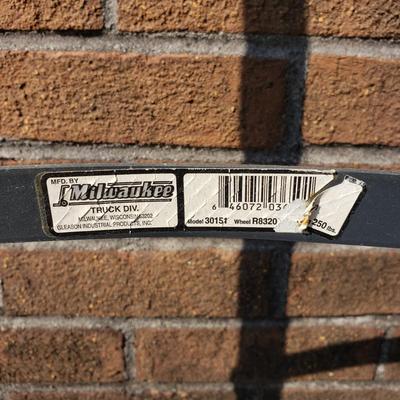 Milwaukee Hand Cart and Garden Way Wood Carrier (B1-KD)