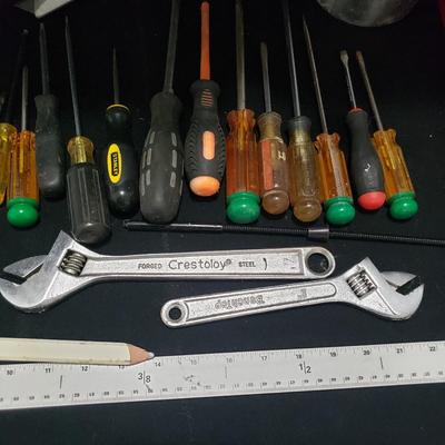 Miscellaneous Tools and Hardware (LR-KD)