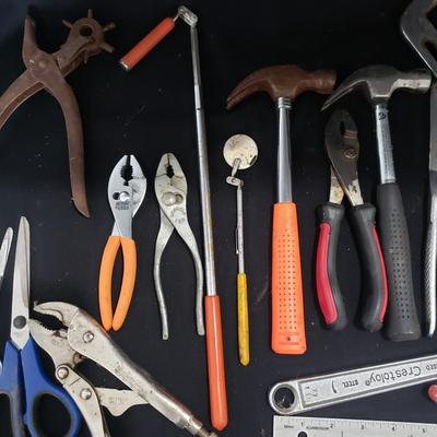 Miscellaneous Tools and Hardware (LR-KD)