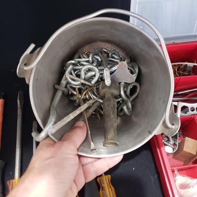 Miscellaneous Tools and Hardware (LR-KD)