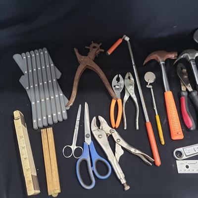 Miscellaneous Tools and Hardware (LR-KD)