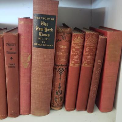 Assortment of Red Antique and Vintage Books (LR-KD)