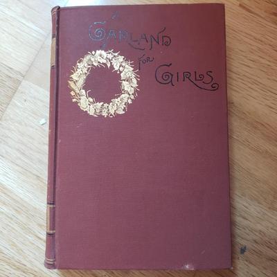 Assortment of Red Antique and Vintage Books (LR-KD)