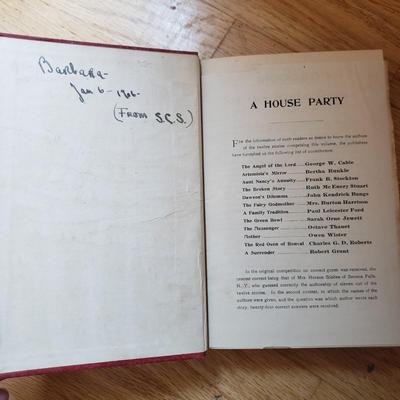 Assortment of Red Antique and Vintage Books (LR-KD)