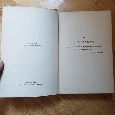 Assortment of Red Antique and Vintage Books (LR-KD)